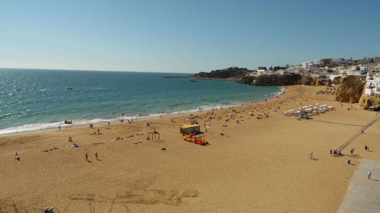 Top Renoviertes Apartment Mit Grosser Terrasse Albufeira Exteriör bild